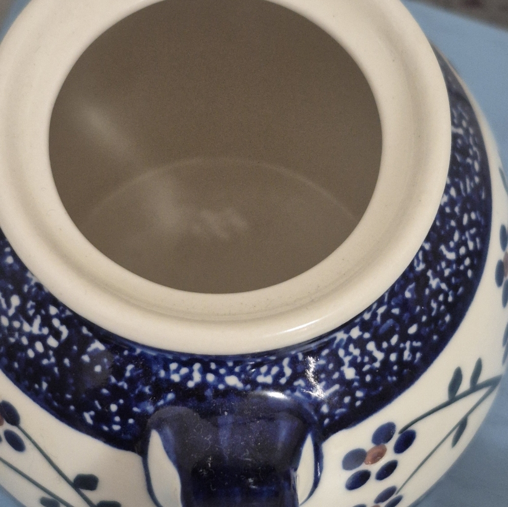 Boleslawiec Polish Pottery Floral Teapot - Picture 3 of 7